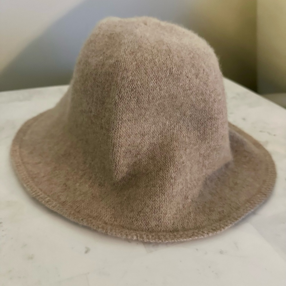 Fall Wool/polyester Bucket Hat, Universal Threads.